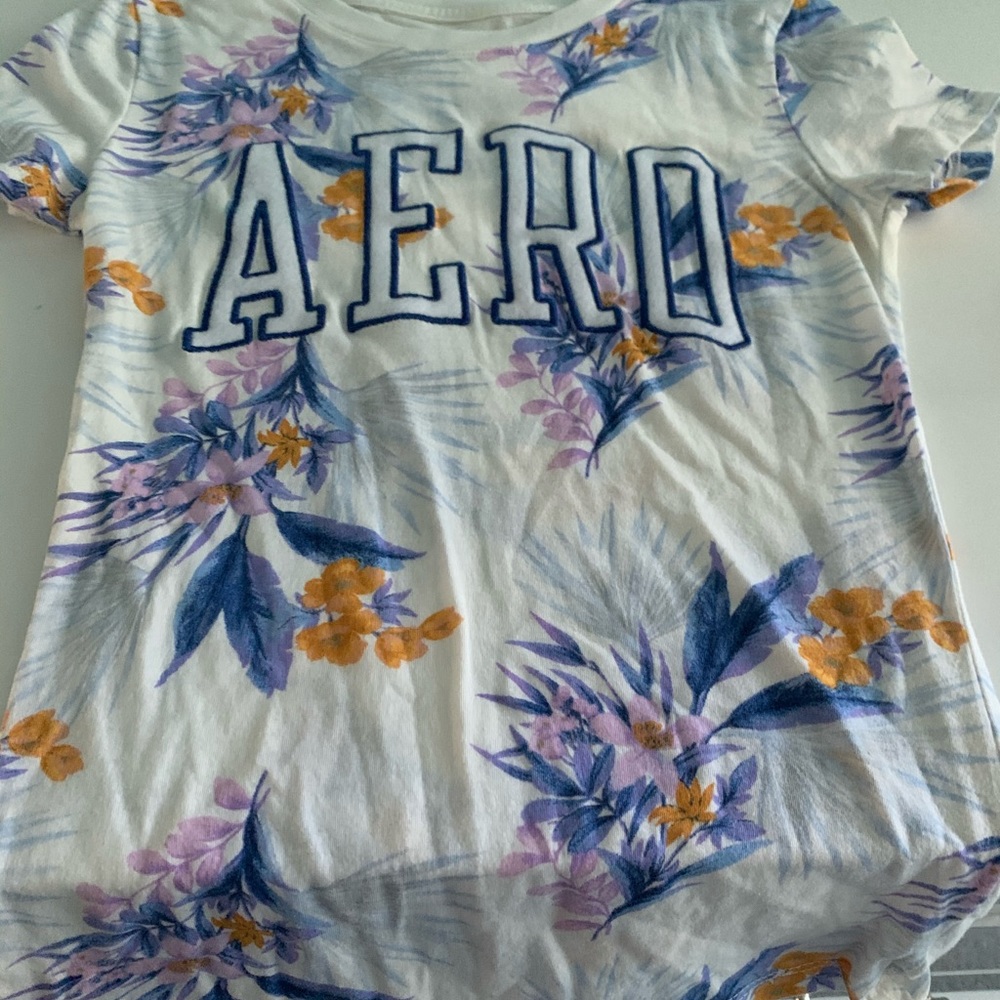 AéRopostale graphic T-shirt